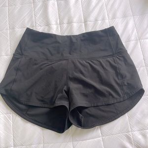 Lululemon Speed Up shorts